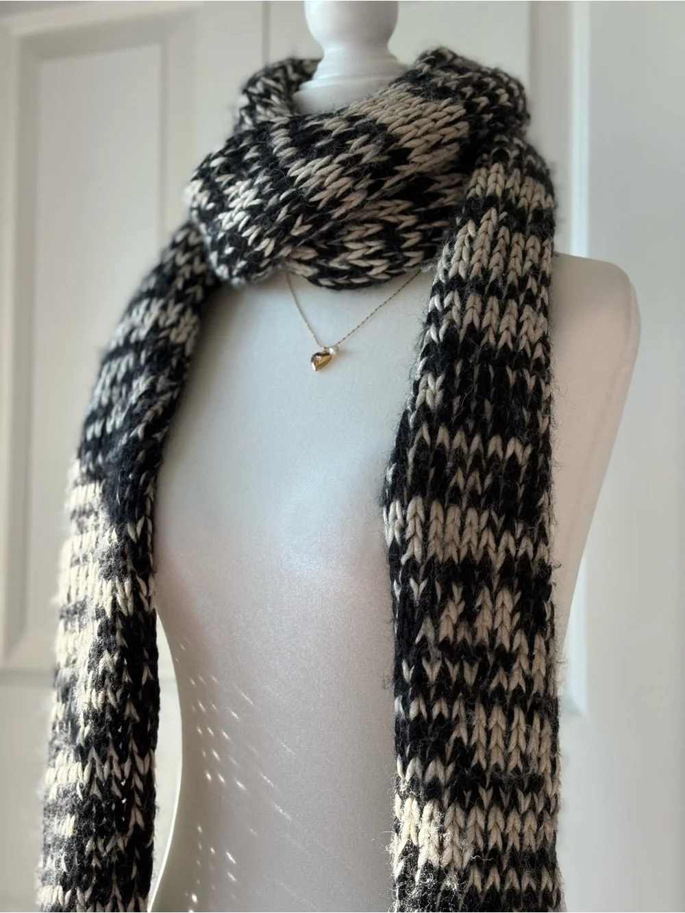 Cozy Black & Cream Chunky Knit Scarf